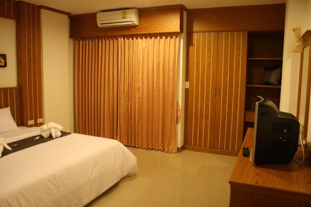Hotel Santi White Phuket Zimmer foto