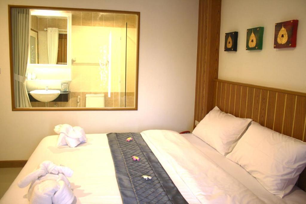 Hotel Santi White Phuket Zimmer foto