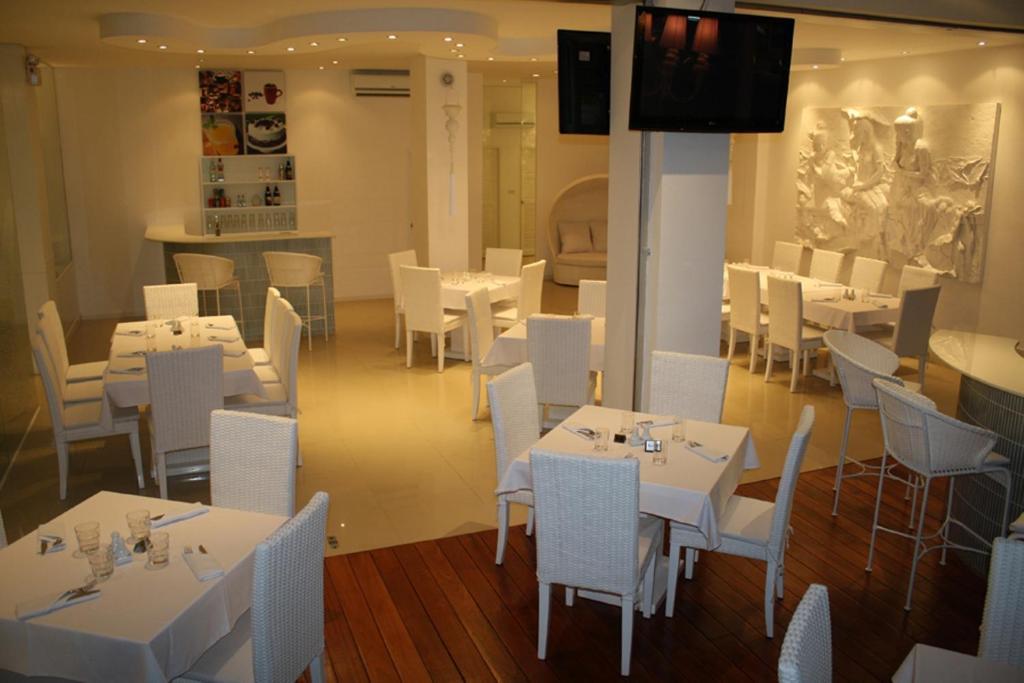 Hotel Santi White Phuket Exterior foto