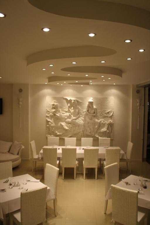 Hotel Santi White Phuket Exterior foto